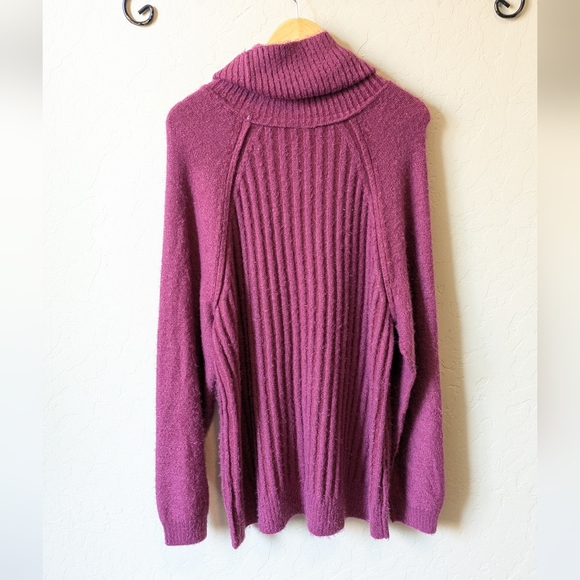NWT Free People Big City Turtleneck Sweater in Mulberry - Picture 5 of 6